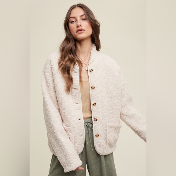 Wishlist Jackets & Blazers - NWT Oversized Sherpa Jacket Coat Small